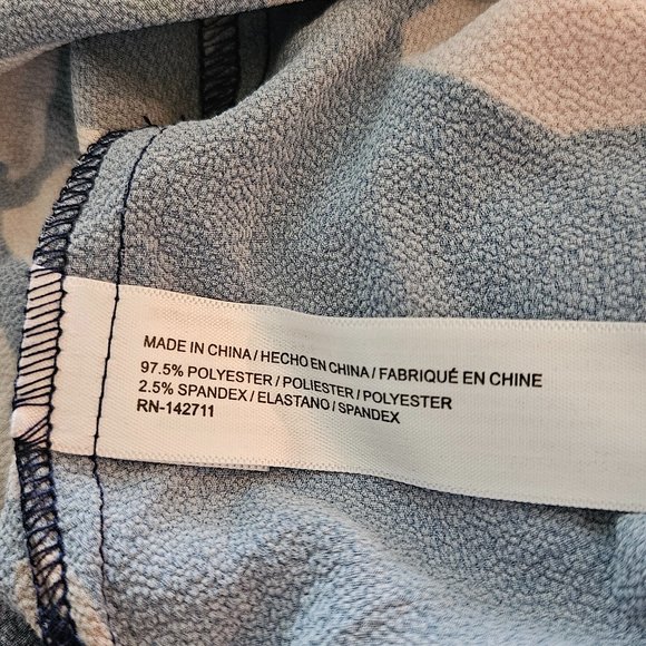 (NWT) Eloquii Long Sleeve Floral Print Midi Dress (wear front or back) S… - Picture 6 of 9